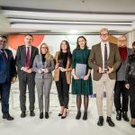 zdjęcie pamiątkowe laureatów konkursu