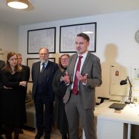 Wojciech Kaczmarczyk przemawiający podczas otwarcia Portu dla rodziny w Gdyni Małym Kacku